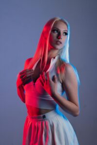 You’ll get a bright color scheme and a beautiful layout.